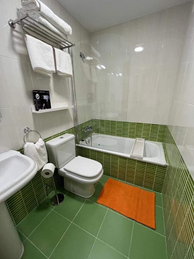 Ava-1 Apartment Arevalo Ngoại thất bức ảnh