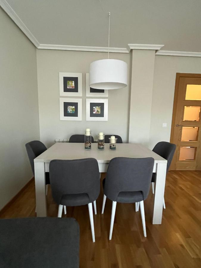 Ava-1 Apartment Arevalo Ngoại thất bức ảnh