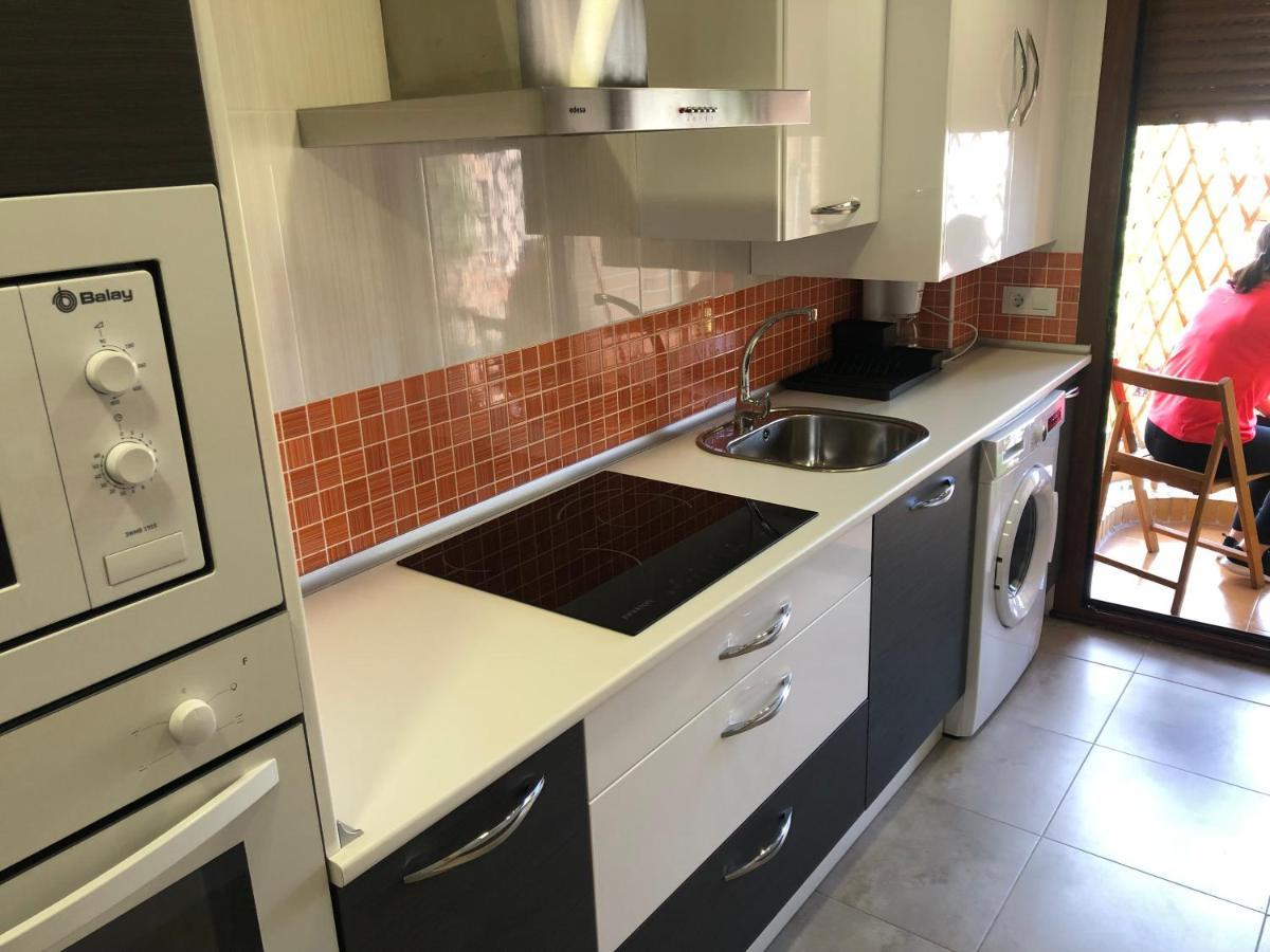 Ava-1 Apartment Arevalo Ngoại thất bức ảnh