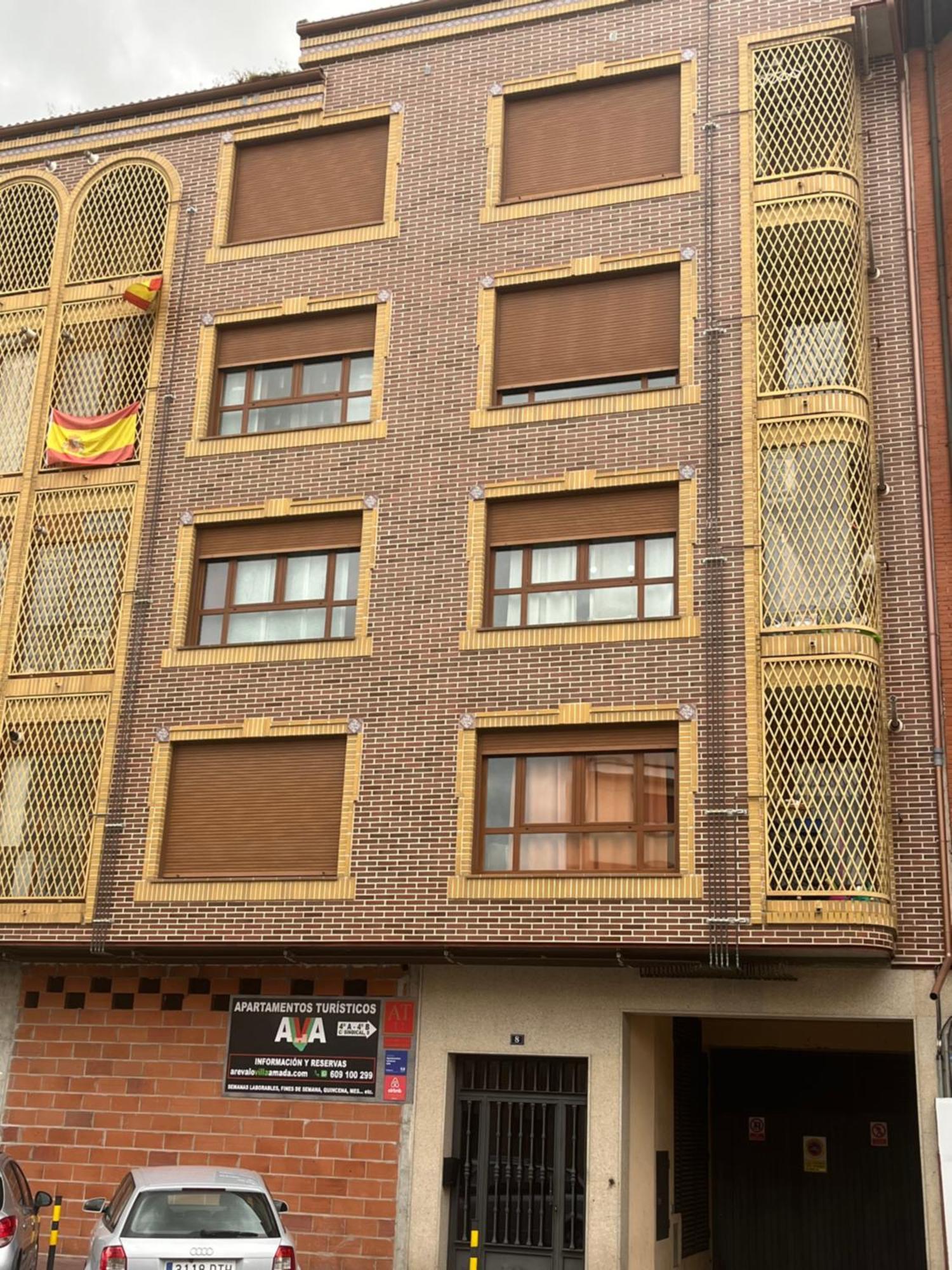 Ava-1 Apartment Arevalo Ngoại thất bức ảnh